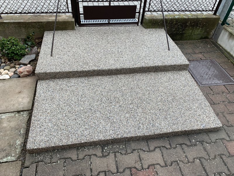Kamenný koberec - schody